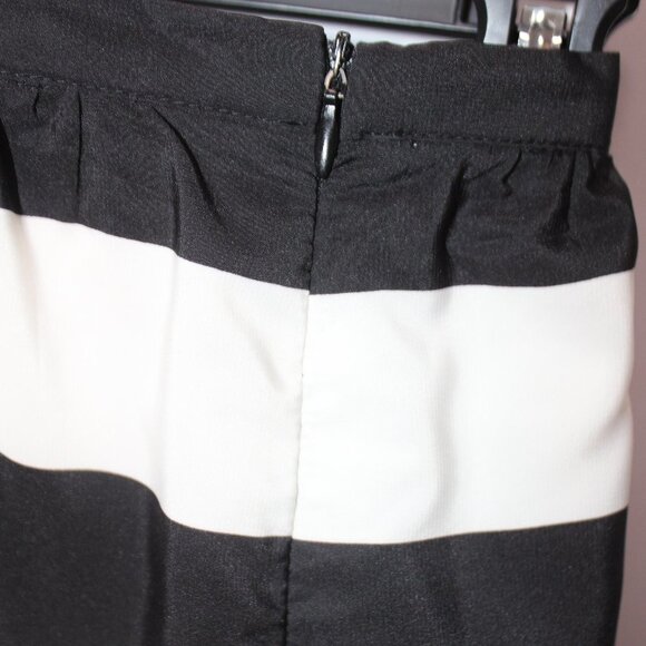 Vince Camuto Black and White Split Long Skirt - Picture 7 of 16